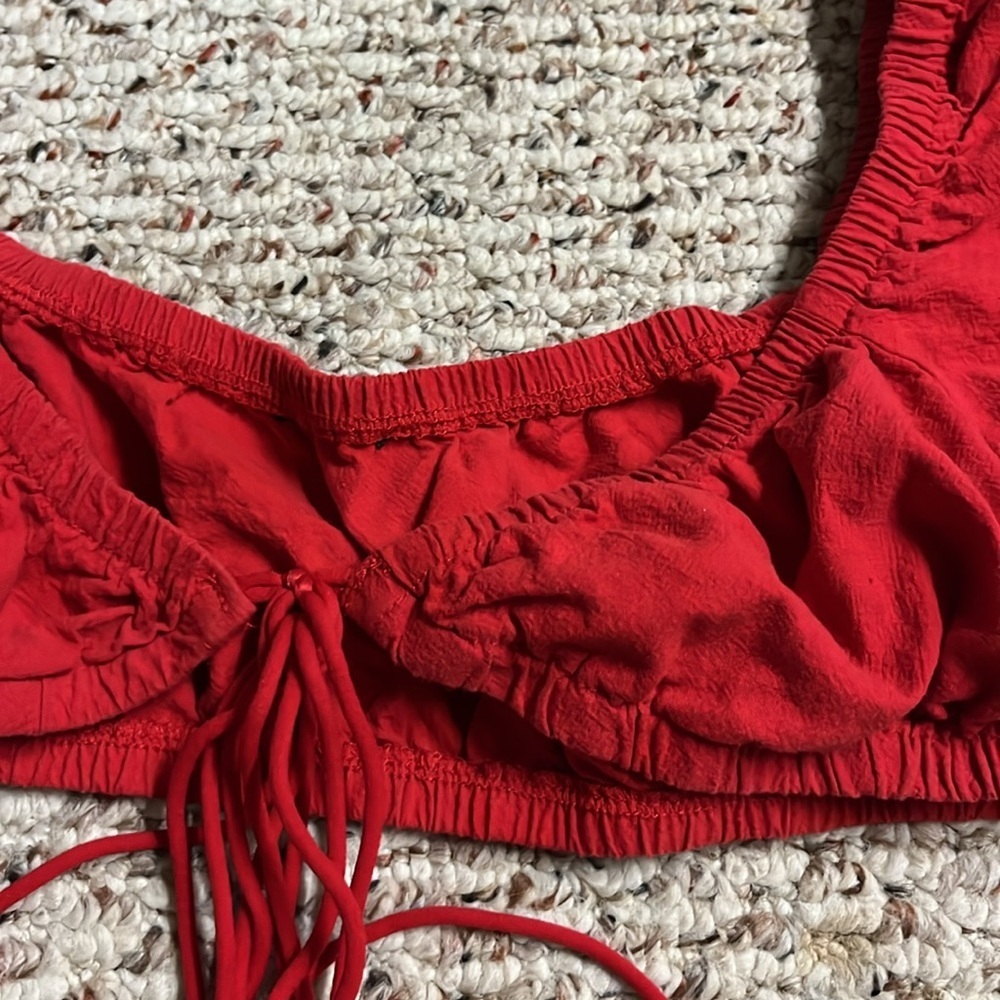 Red Cropped Top - Picture 2 of 3